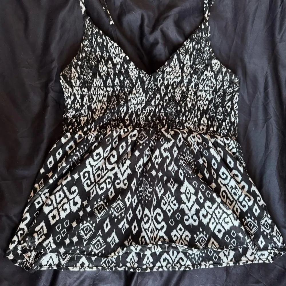 Black and White Patterned Top